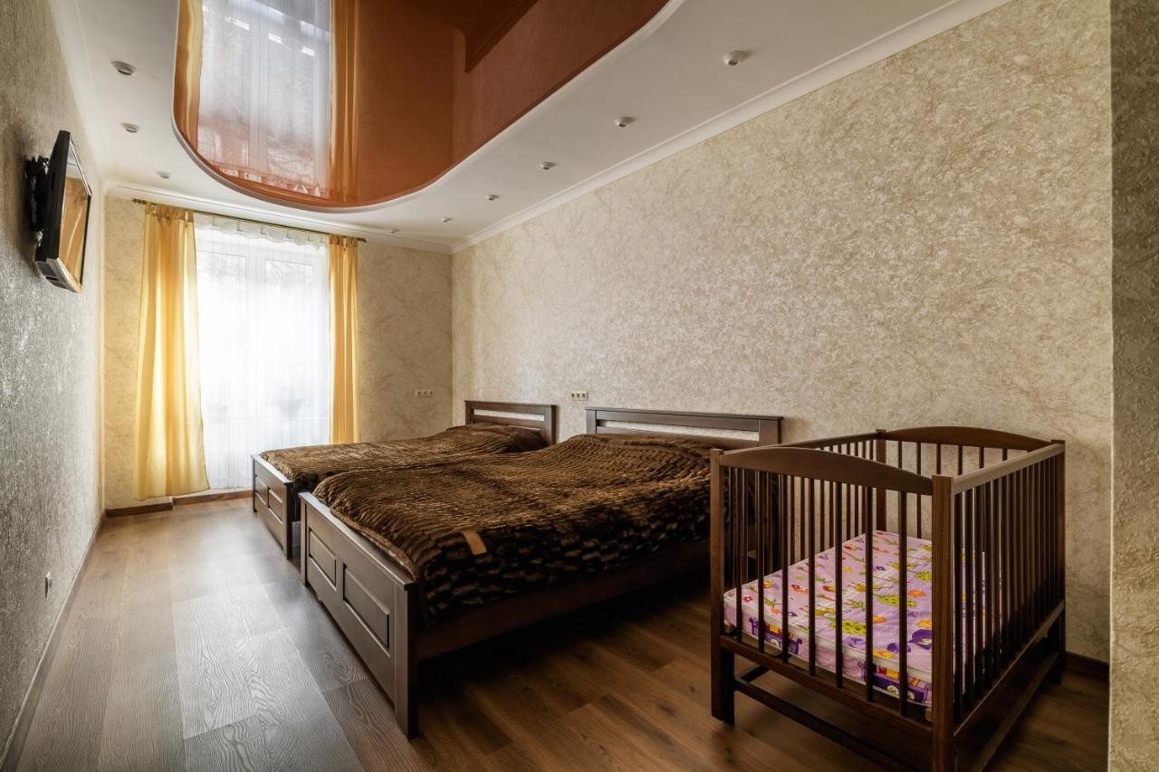 Kyivska Apartments Leópolis Exterior foto